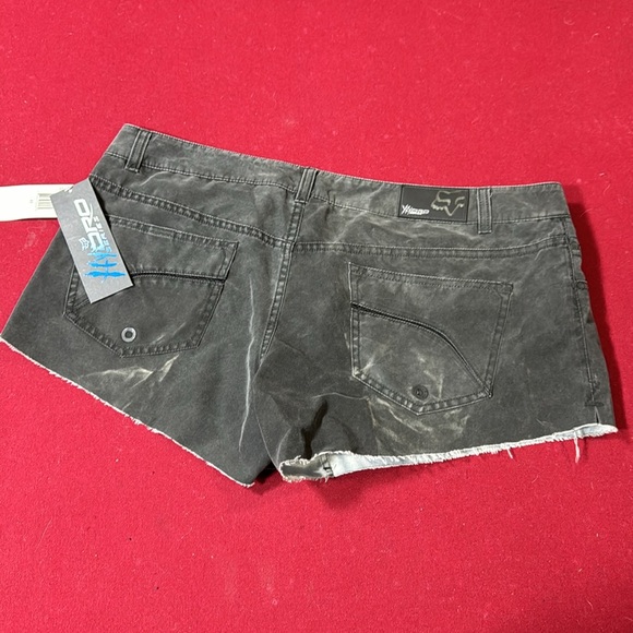 Fox hydro shorts - Picture 2 of 2